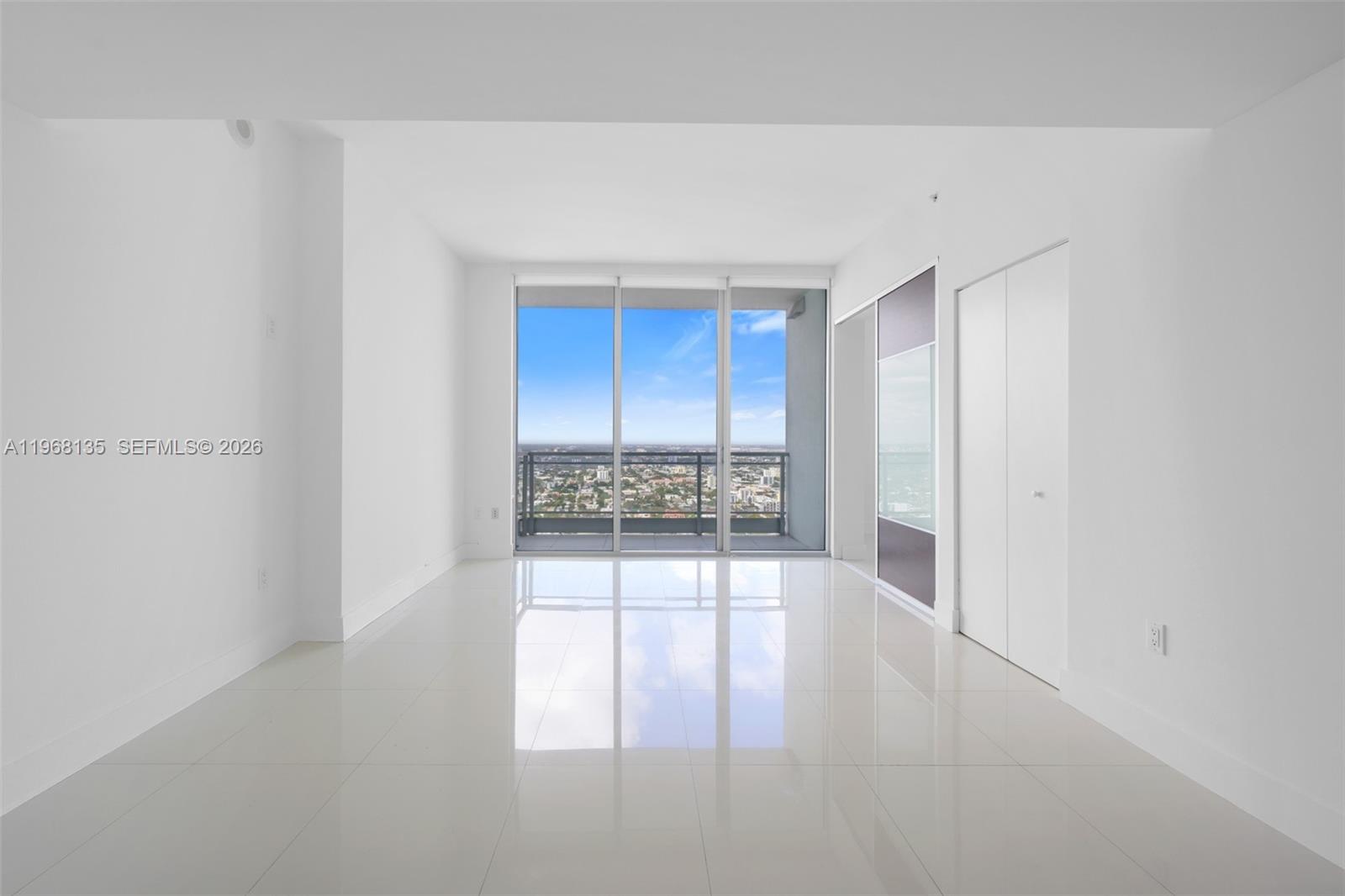 92 SW 3rd St #5109, Miami FL 33130