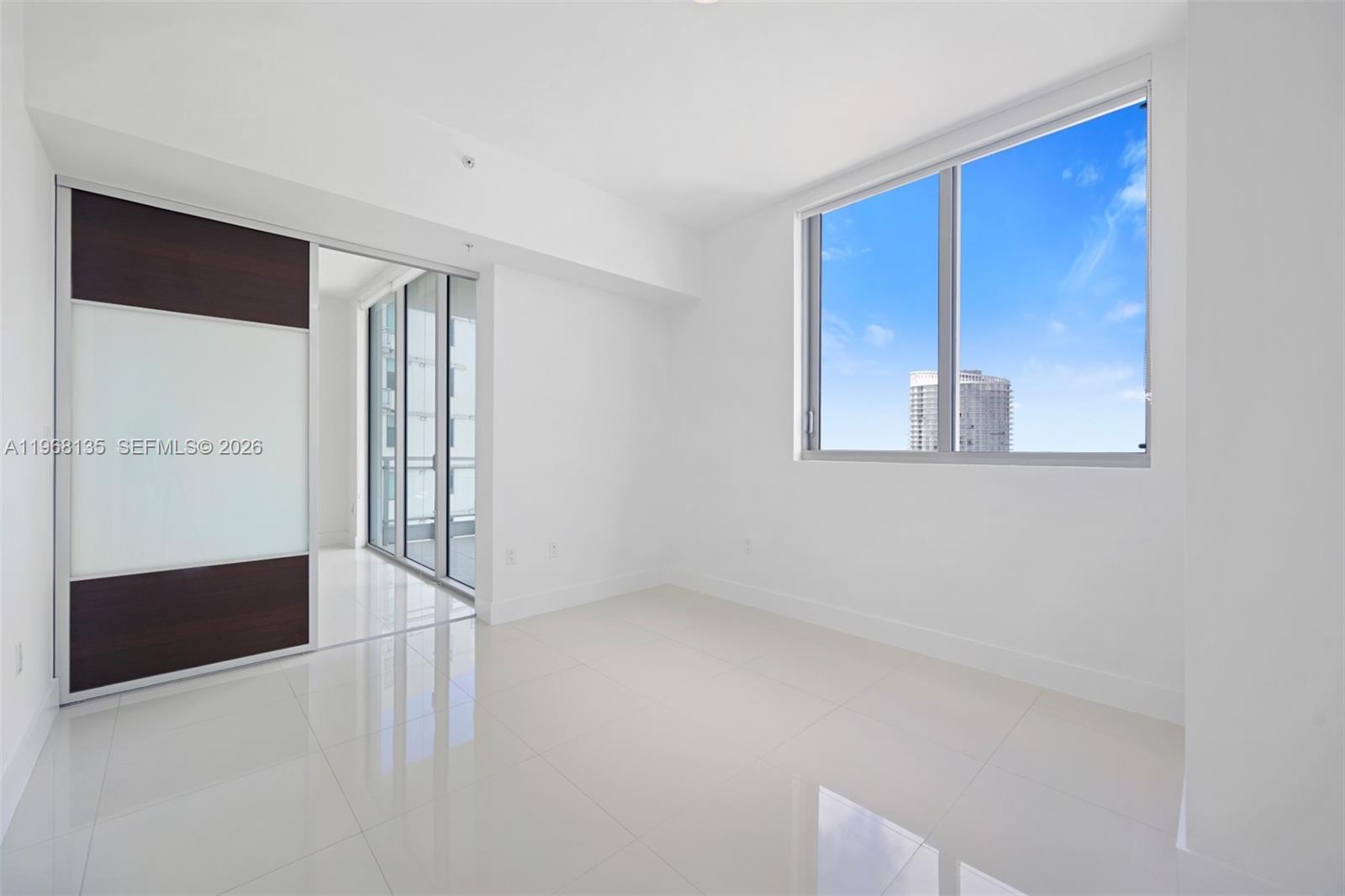 92 SW 3rd St #5109, Miami FL 33130
