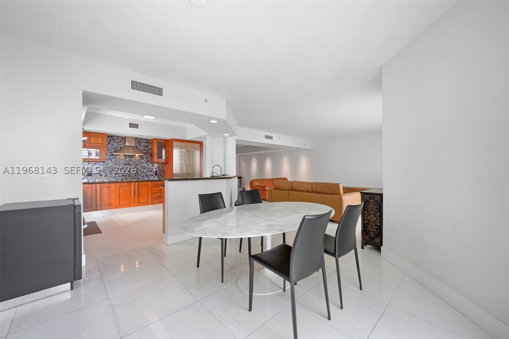 3301 NE 183 Street #2209, Aventura FL 33160