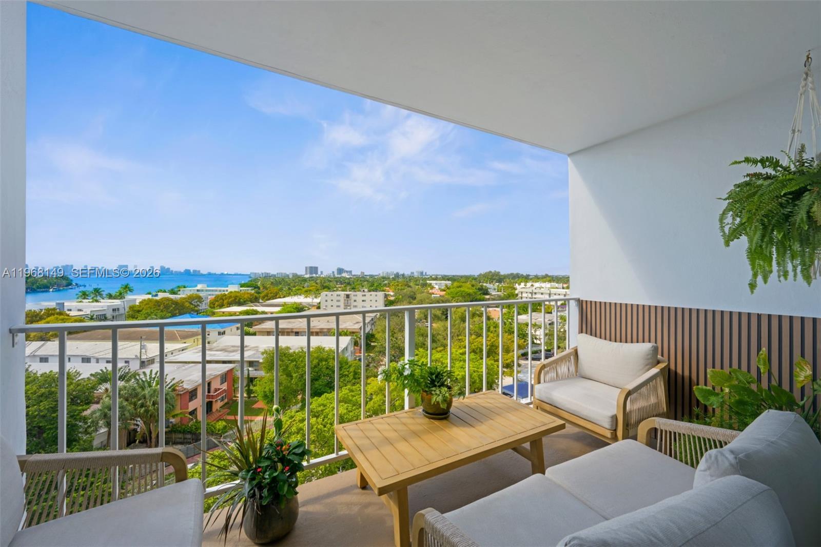 6900 Bay Dr #8A, Miami Beach FL 33141