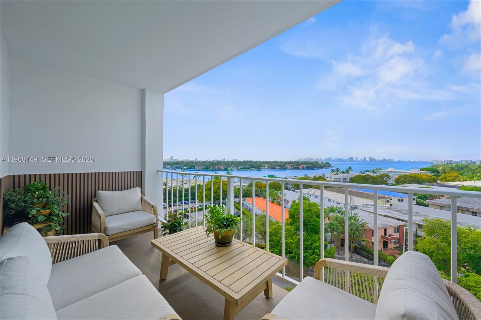 6900 Bay Dr #8A, Miami Beach FL 33141