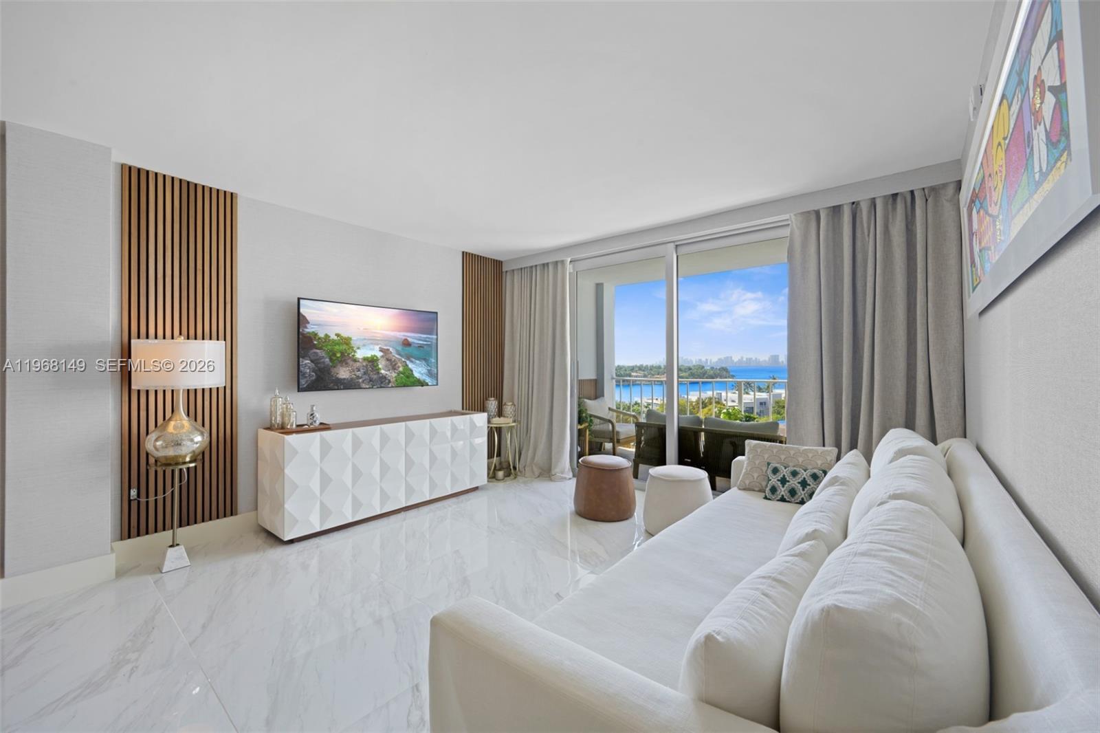 6900 Bay Dr #8A, Miami Beach FL 33141