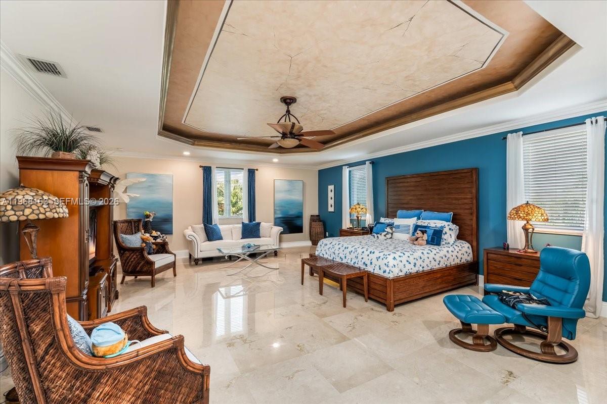 7851 NW 166th Ter, Miami Lakes FL 33016