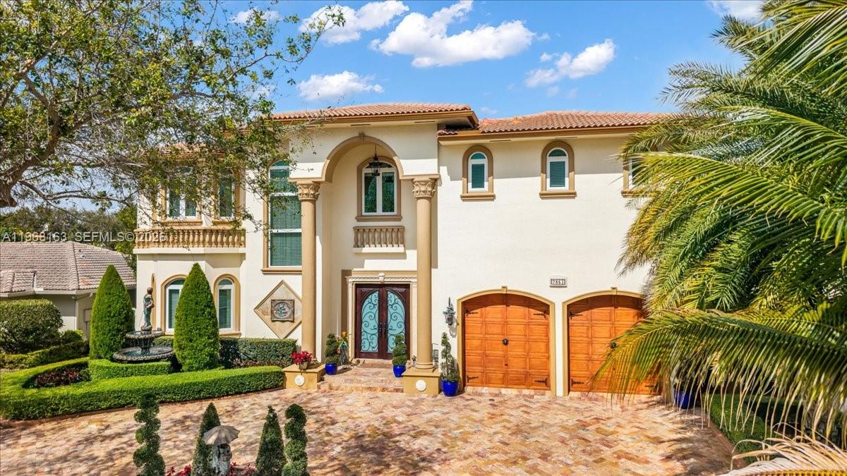 7851 NW 166th Ter, Miami Lakes FL 33016