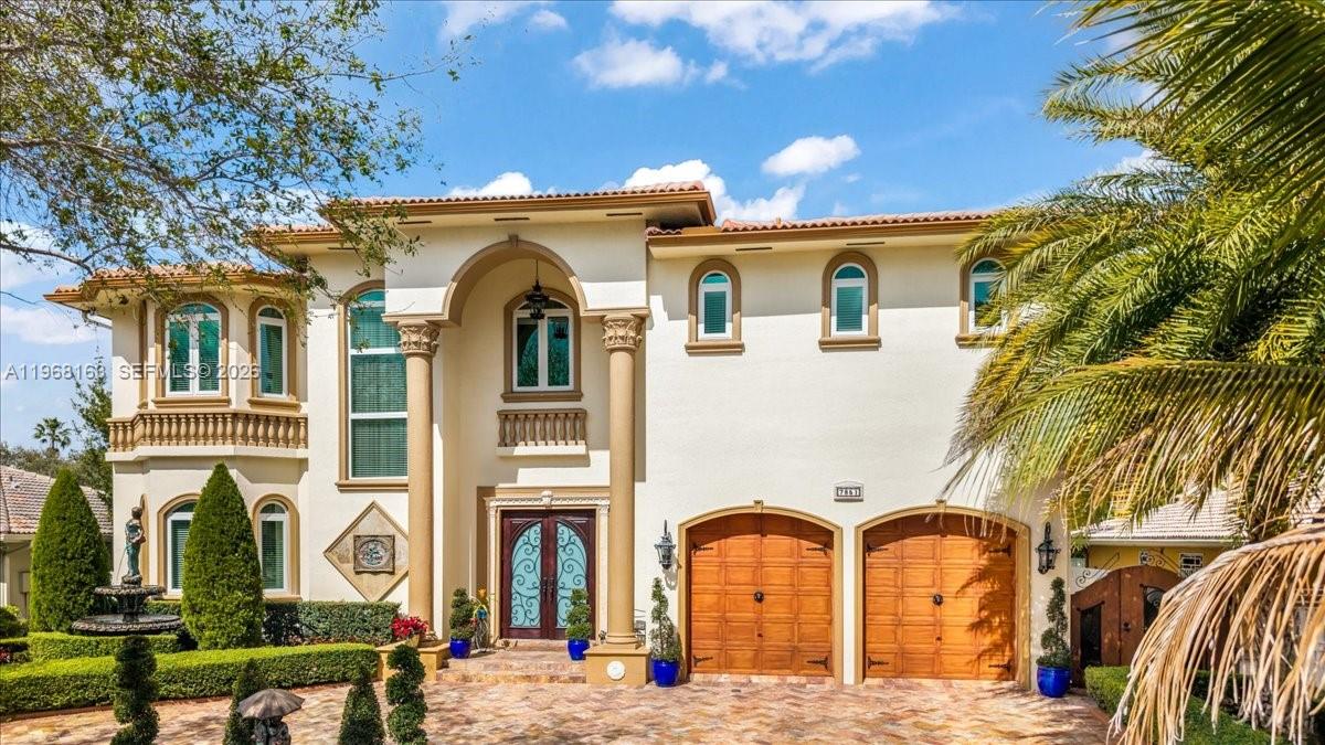 7851 NW 166th Ter, Miami Lakes FL 33016