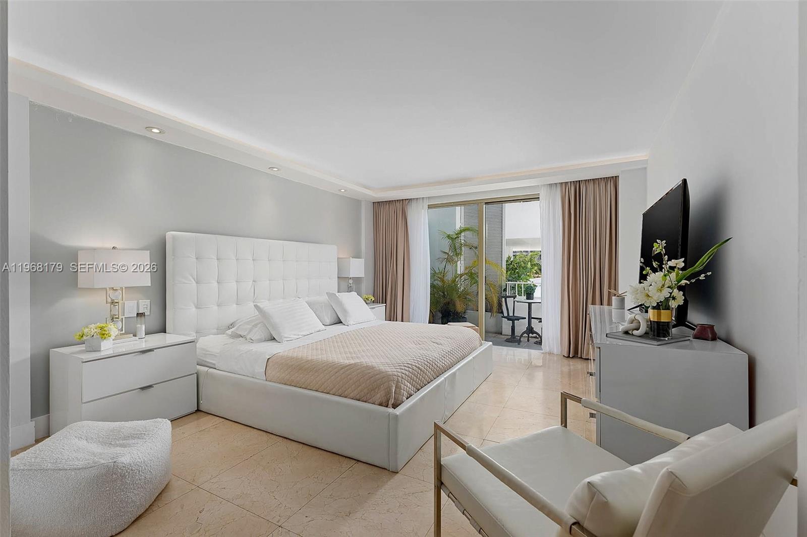 199 Ocean Lane Dr #311, Key Biscayne FL 33149