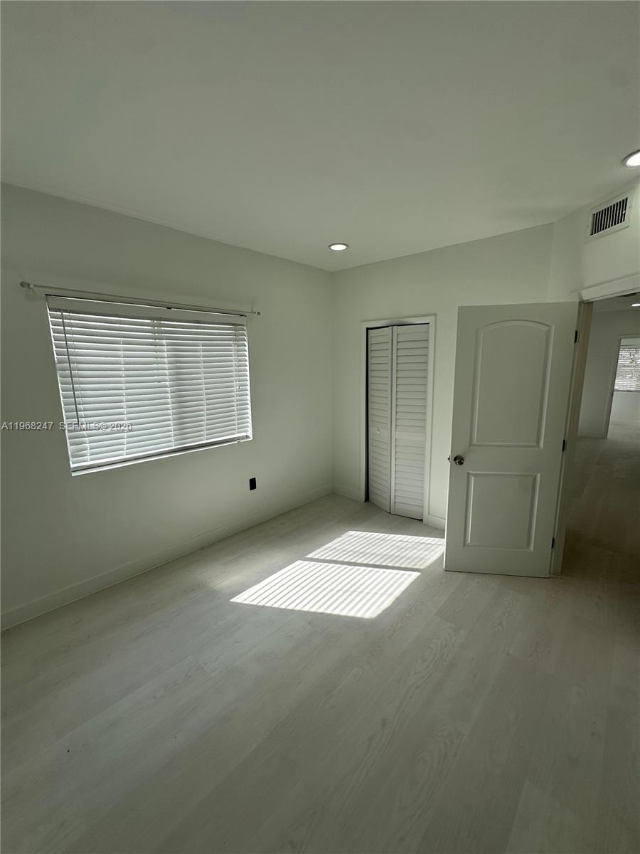 109 NW 6th Ave #5, Miami FL 33128