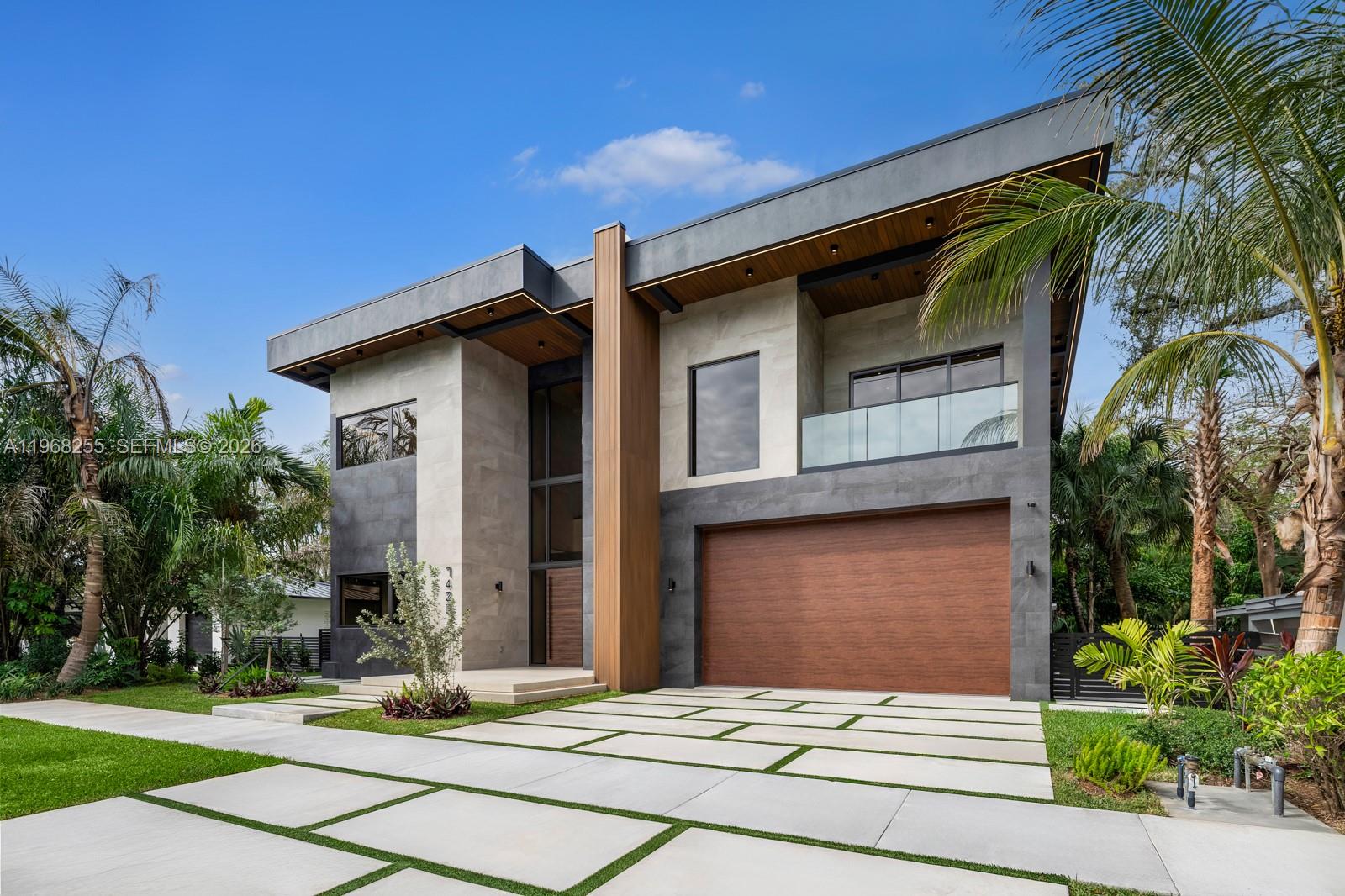 7420 SW 52nd Ave, Miami FL 33143