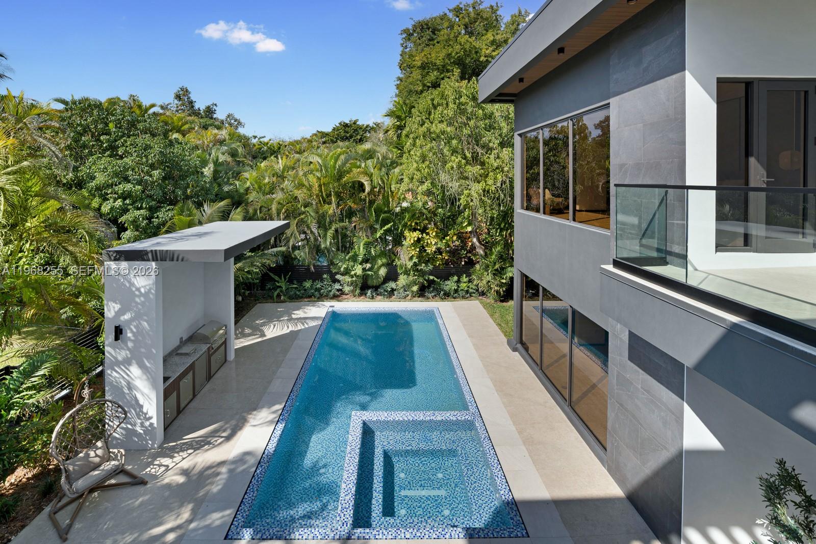 7420 SW 52nd Ave, Miami FL 33143