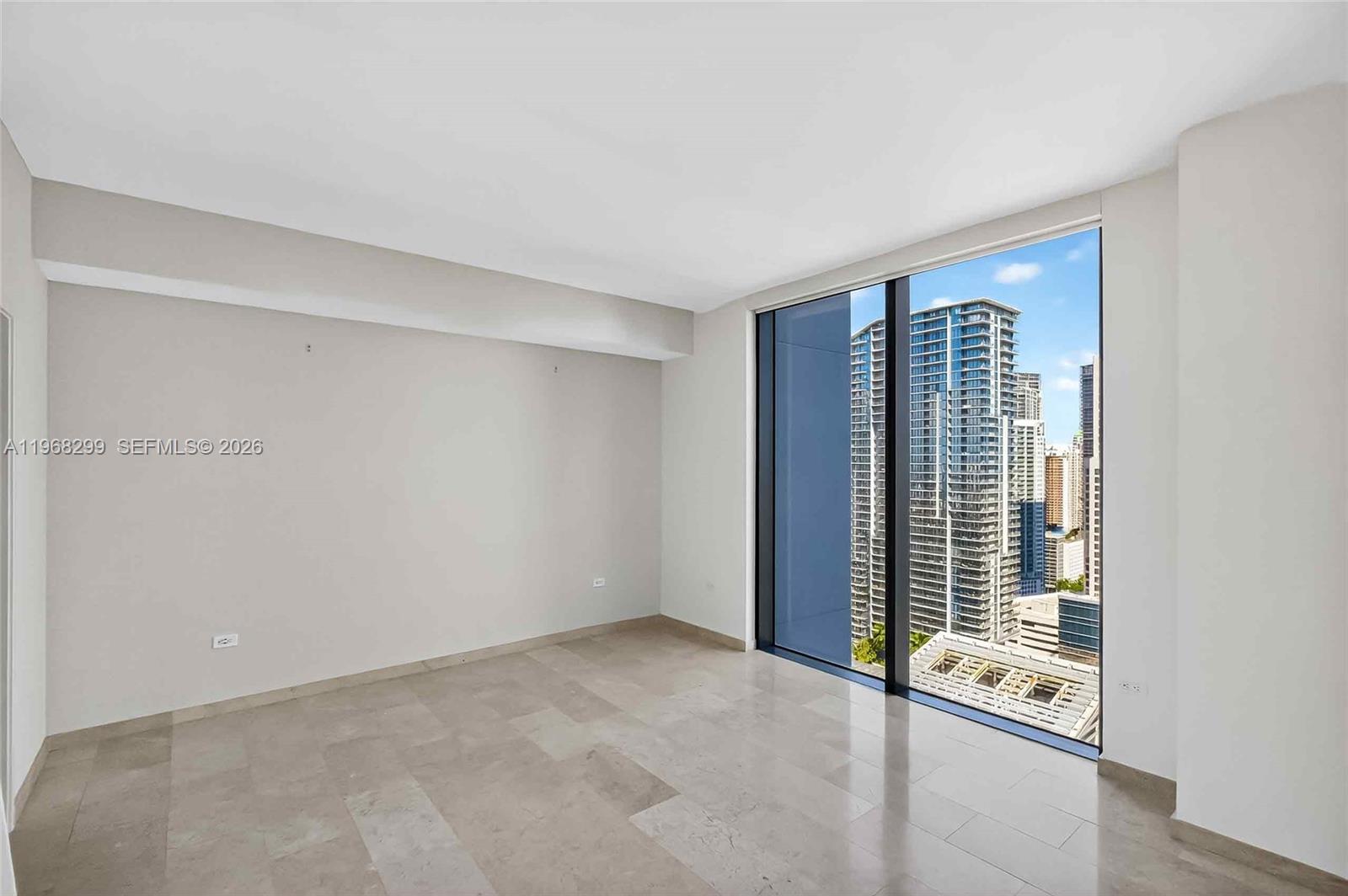 88 SW 7th St #3003, Miami FL 33130