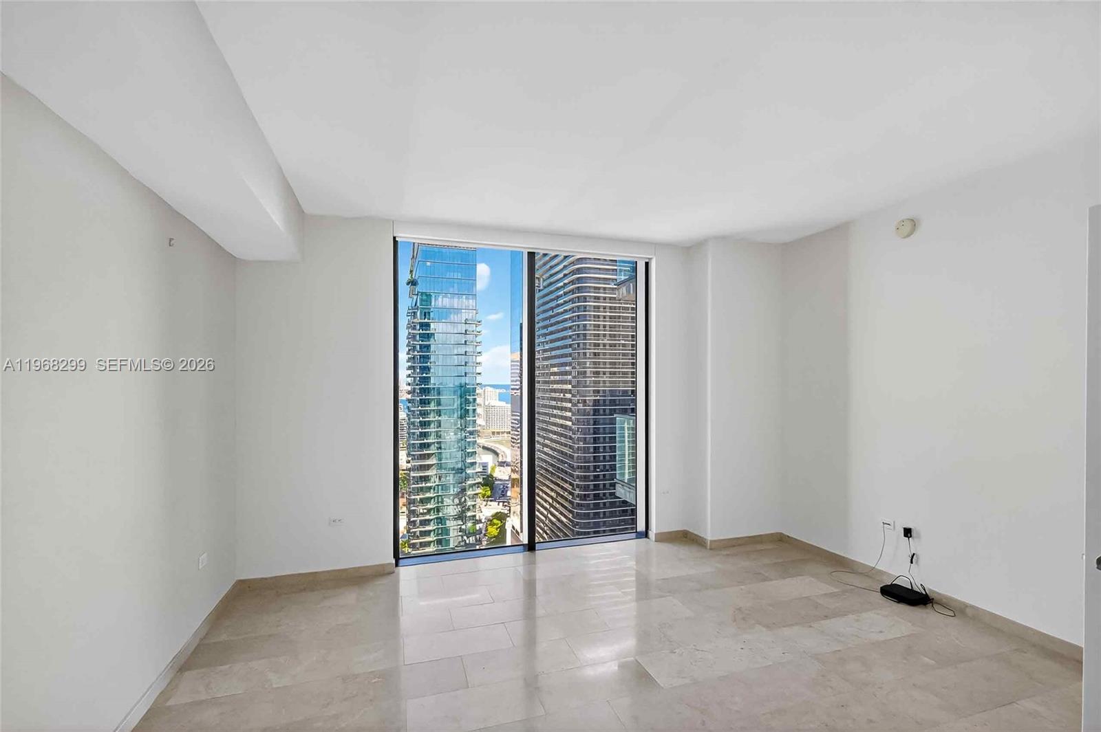 88 SW 7th St #3003, Miami FL 33130