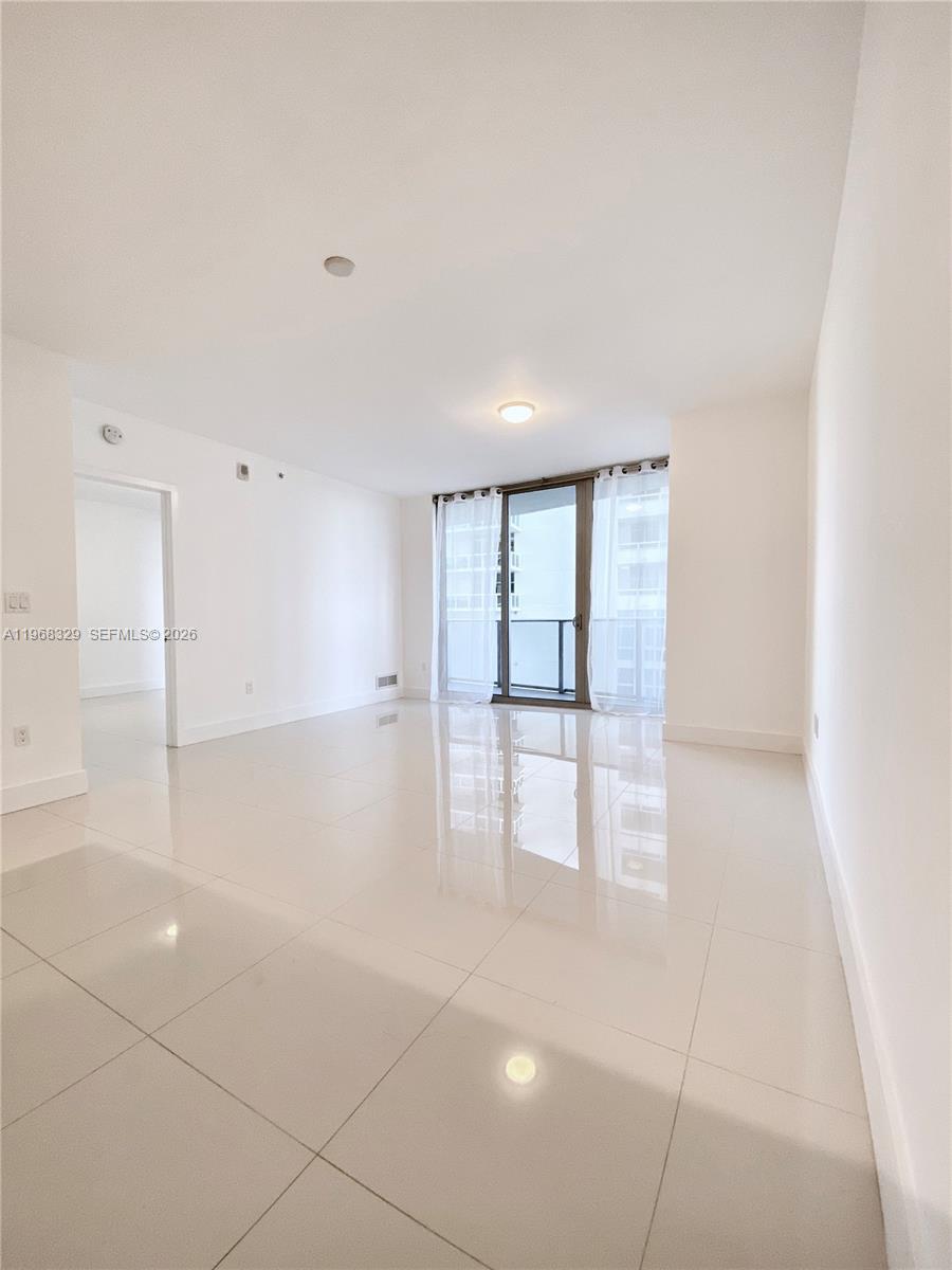 488 NE 18th St #407, Miami FL 33132