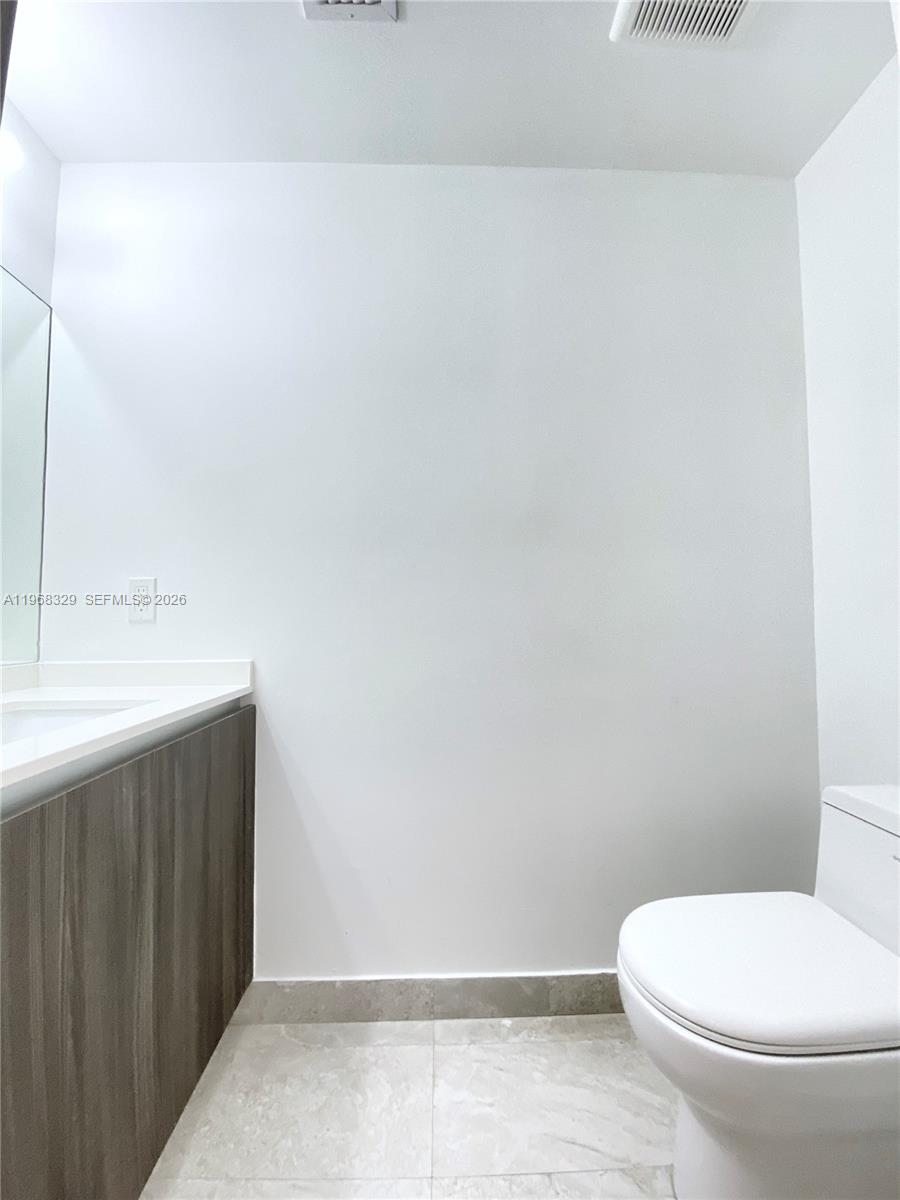 488 NE 18th St #407, Miami FL 33132