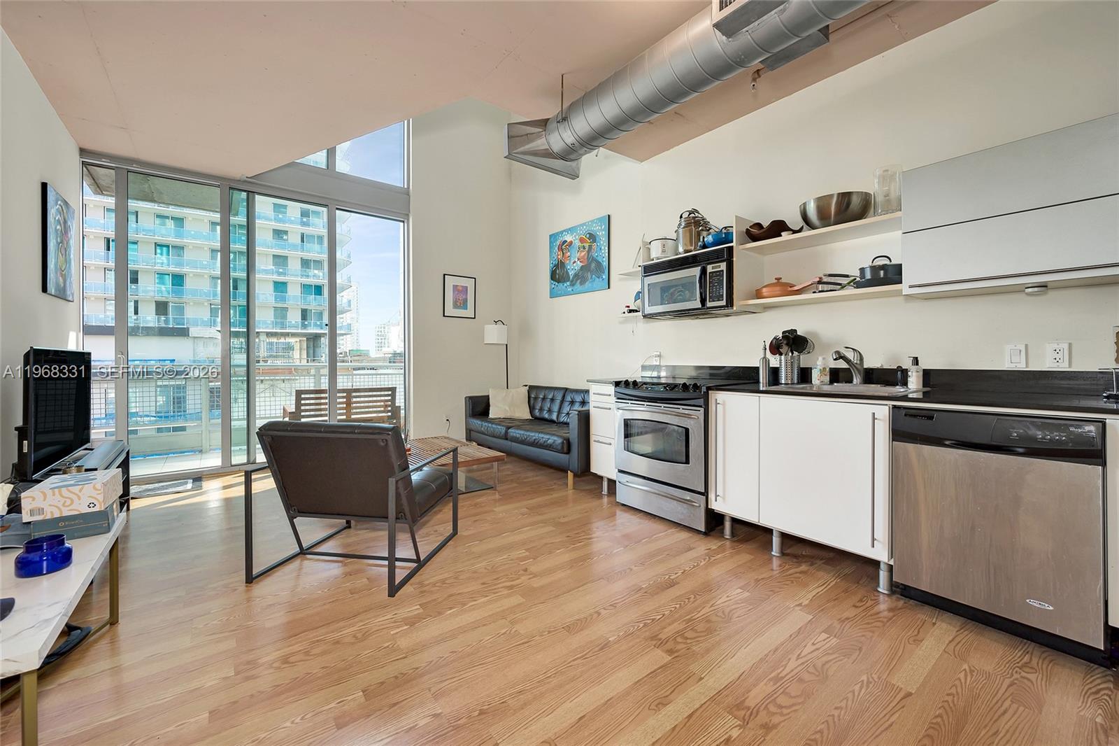 690 SW 1st Ct #1504, Miami FL 33130