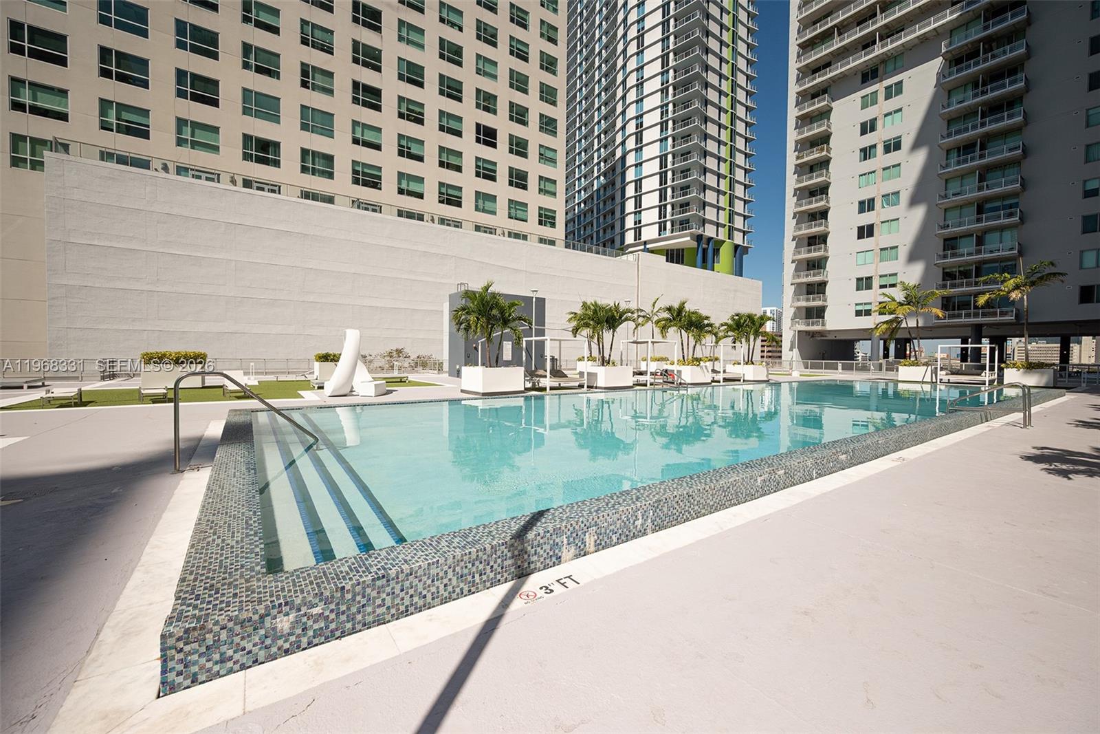 690 SW 1st Ct #1504, Miami FL 33130