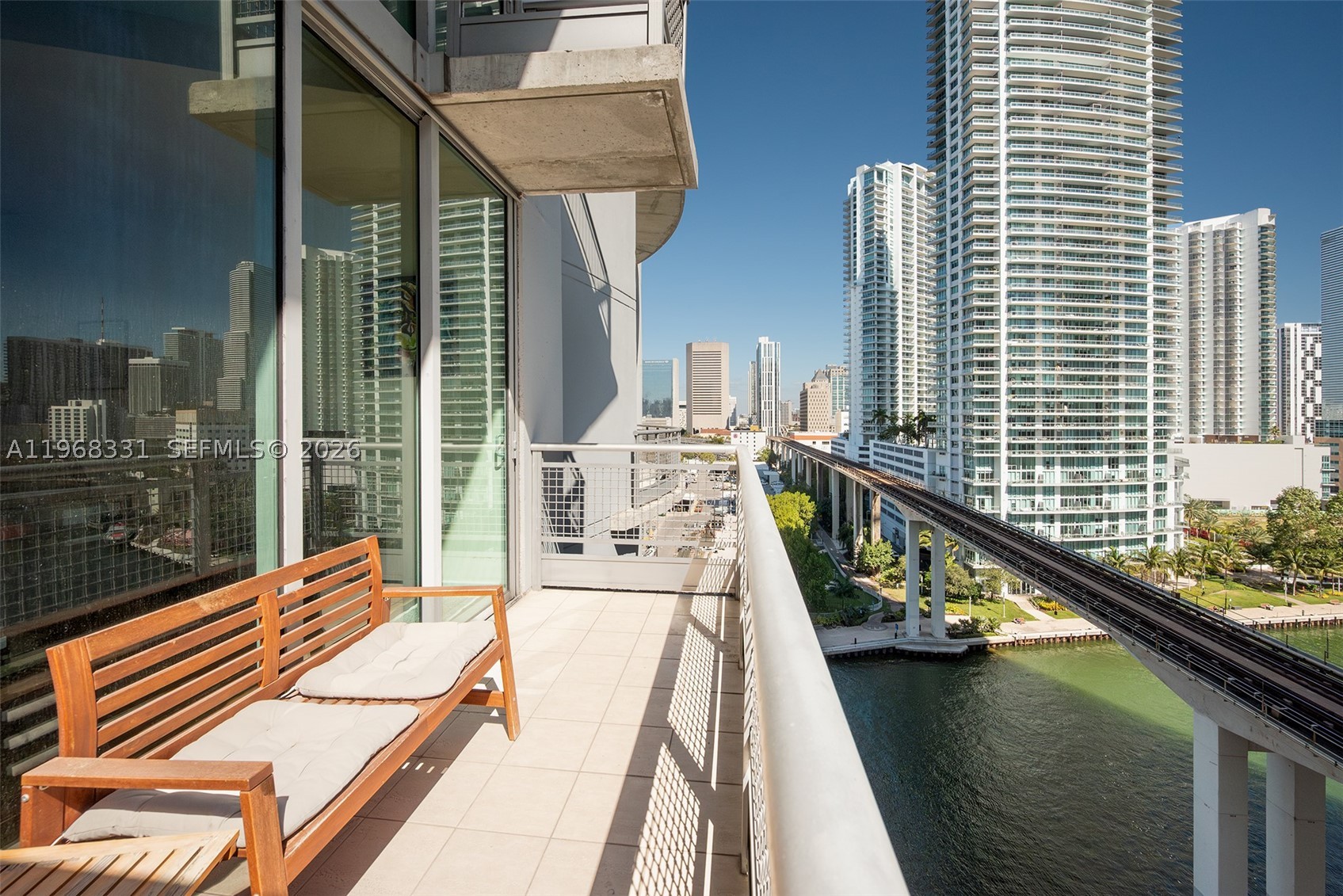 690 SW 1st Ct #1504, Miami FL 33130