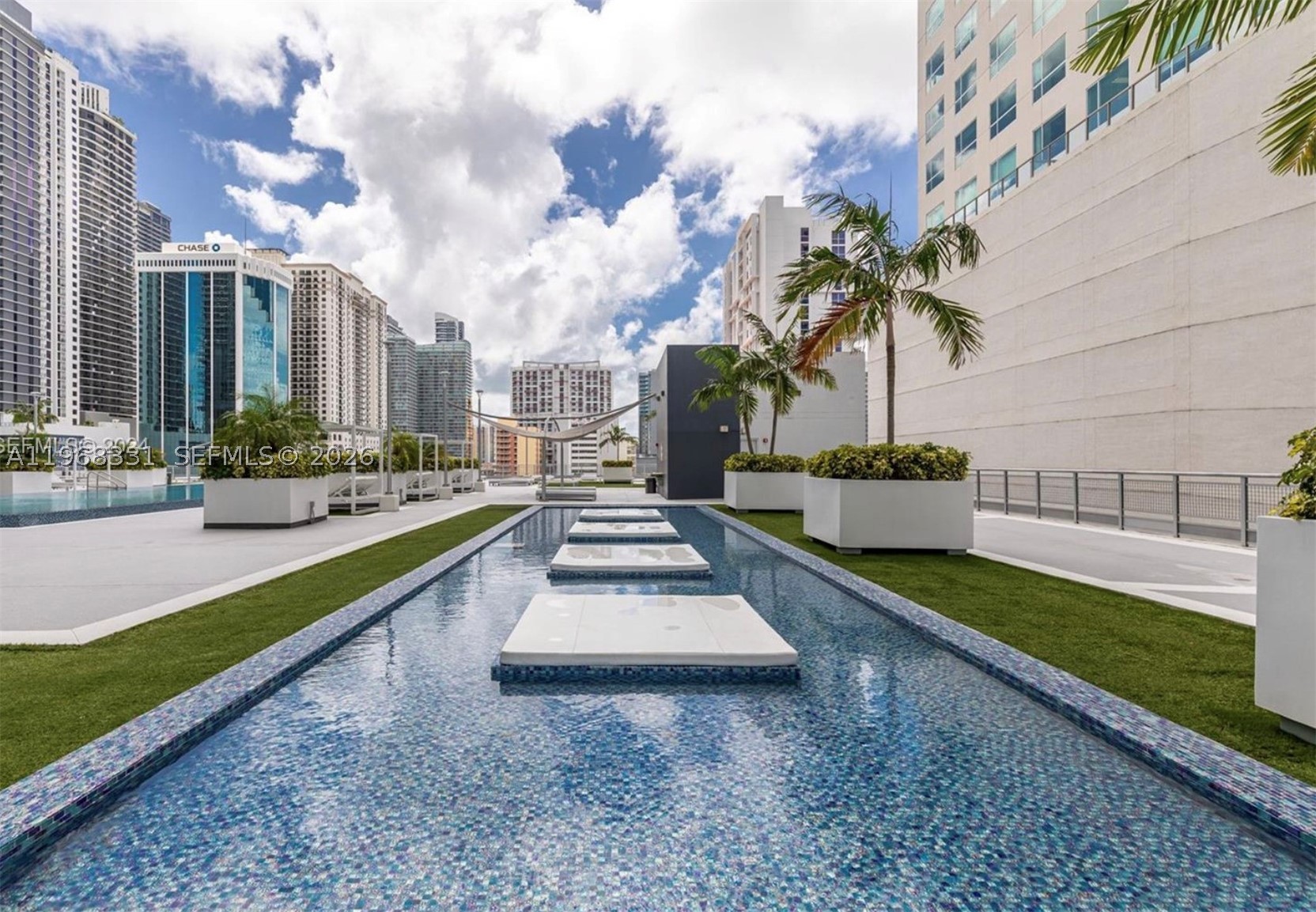 690 SW 1st Ct #1504, Miami FL 33130