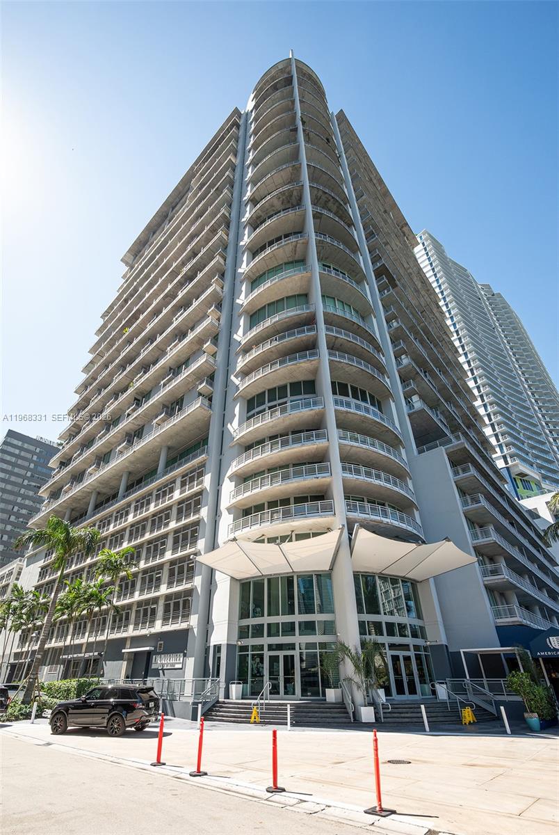 690 SW 1st Ct #1504, Miami FL 33130