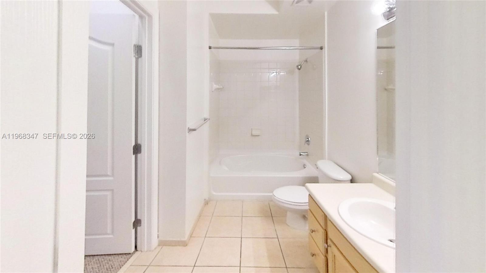 6001 SW 70th St #217, South Miami FL 33143