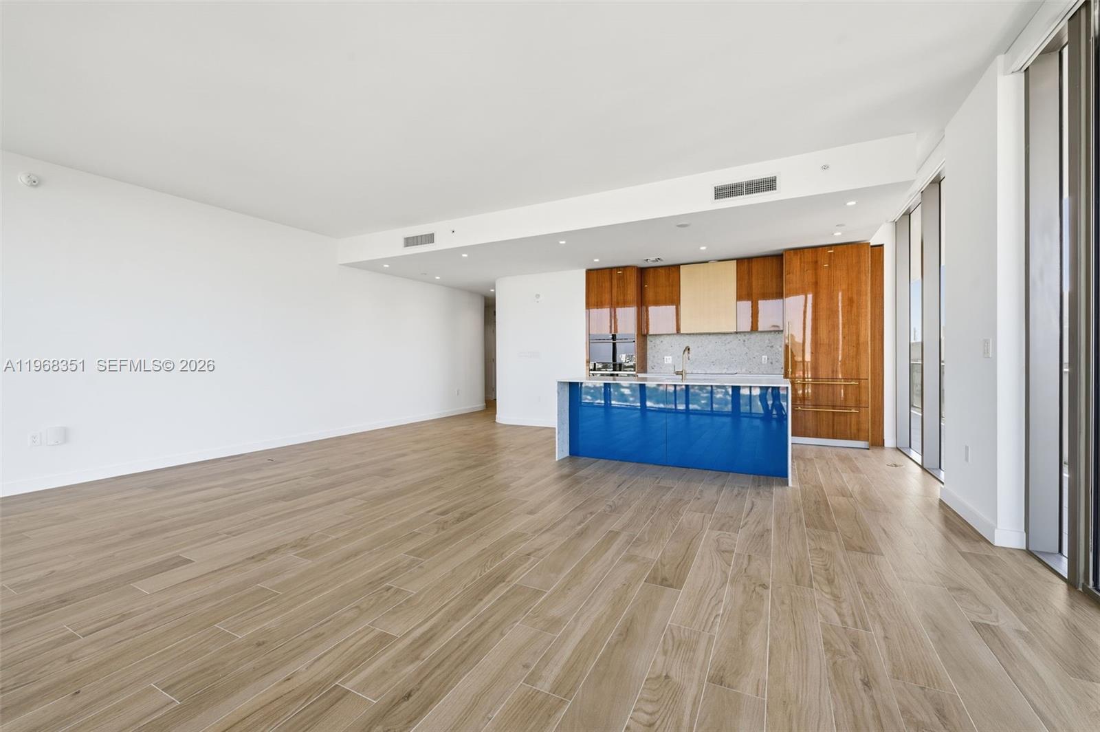 2678 Tigertail Ave #1501, Miami FL 33133