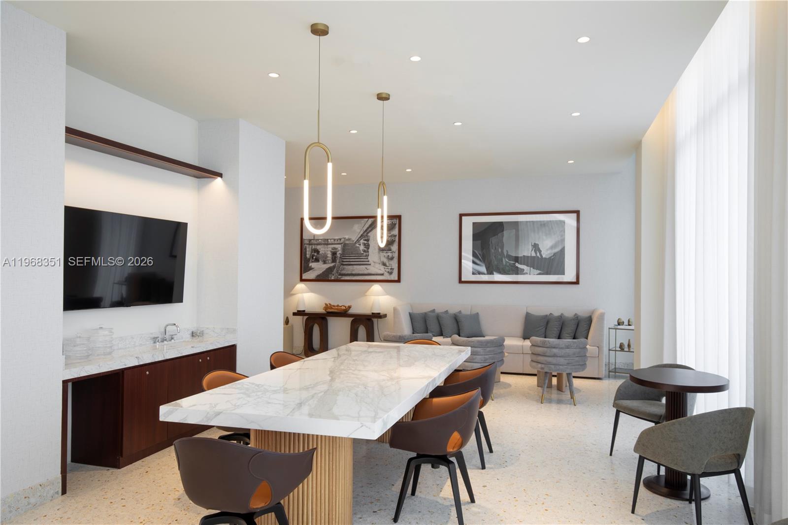2678 Tigertail Ave #1501, Miami FL 33133