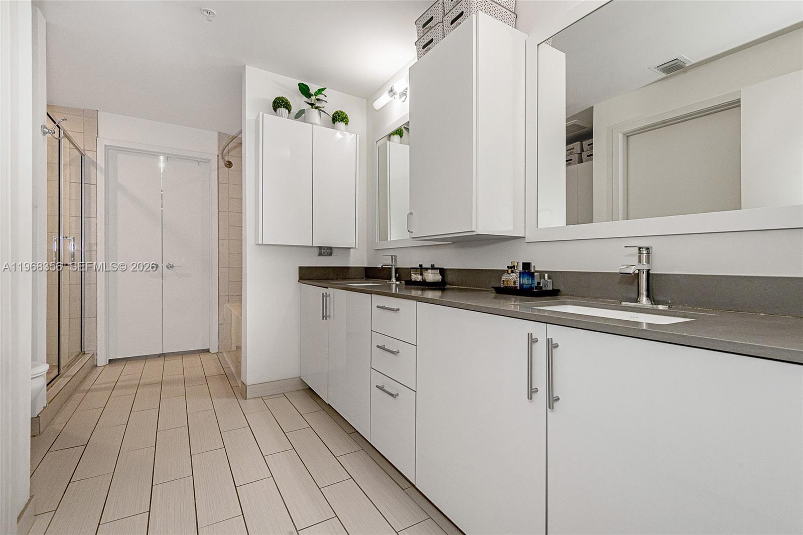999 SW 1st Ave #3215, Miami FL 33130
