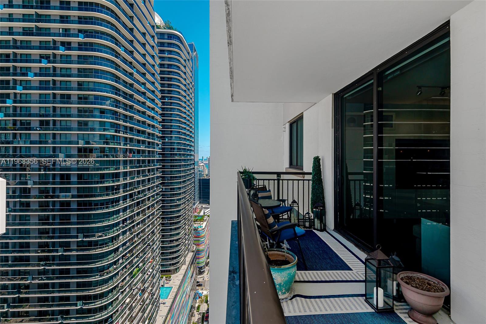 999 SW 1st Ave #3215, Miami FL 33130