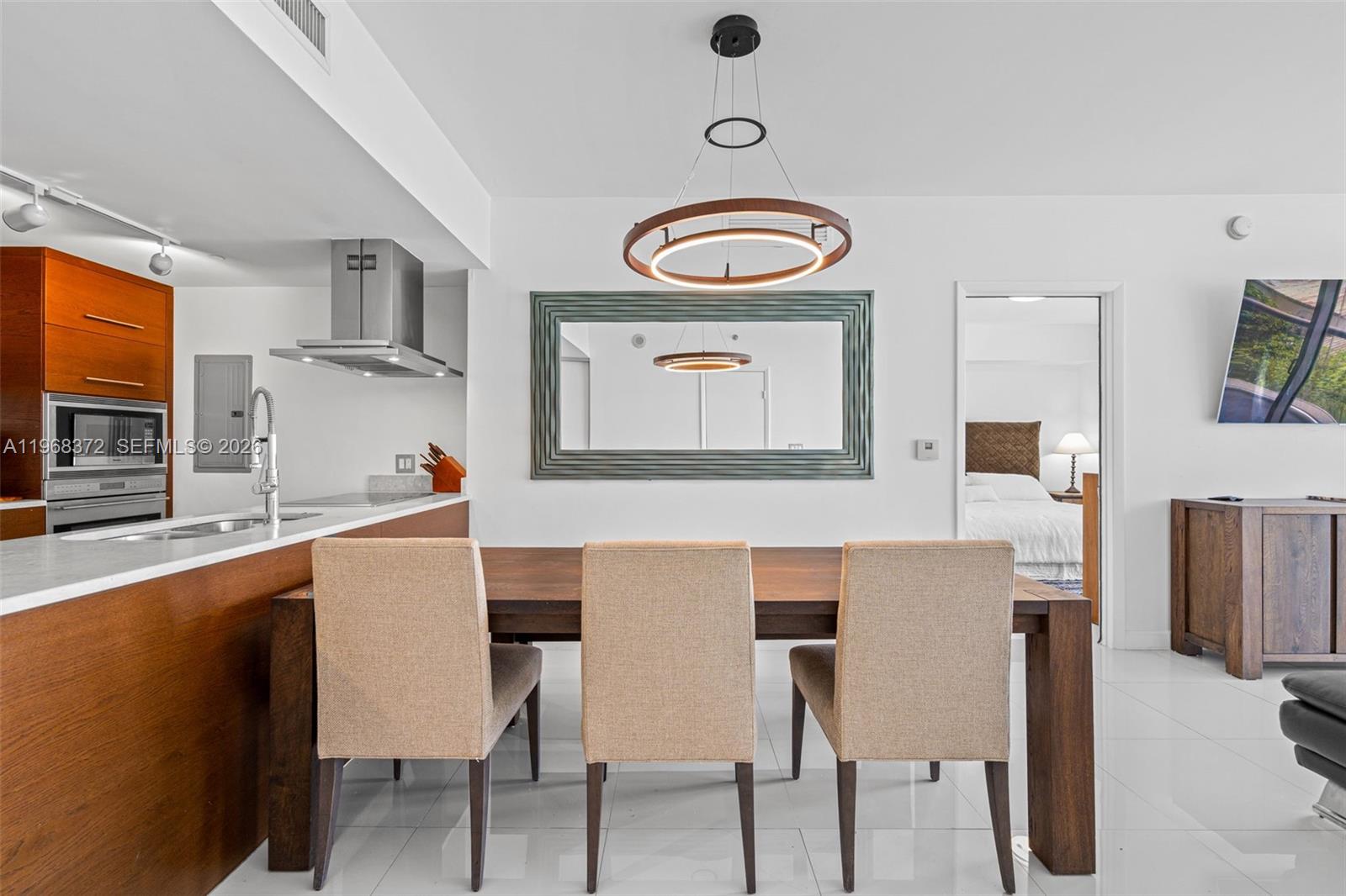 495 Brickell Ave #905, Miami FL 33131