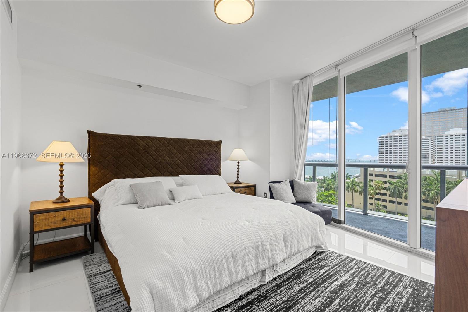 495 Brickell Ave #905, Miami FL 33131