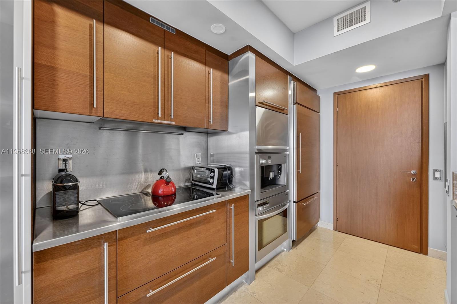450 Alton Rd #1202, Miami Beach FL 33139