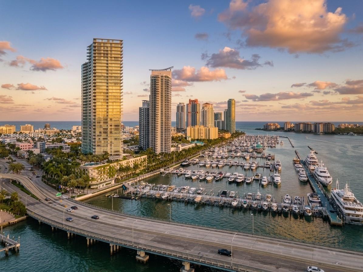 450 Alton Rd #1202, Miami Beach FL 33139