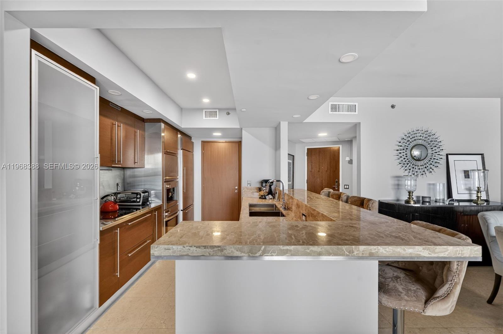 450 Alton Rd #1202, Miami Beach FL 33139