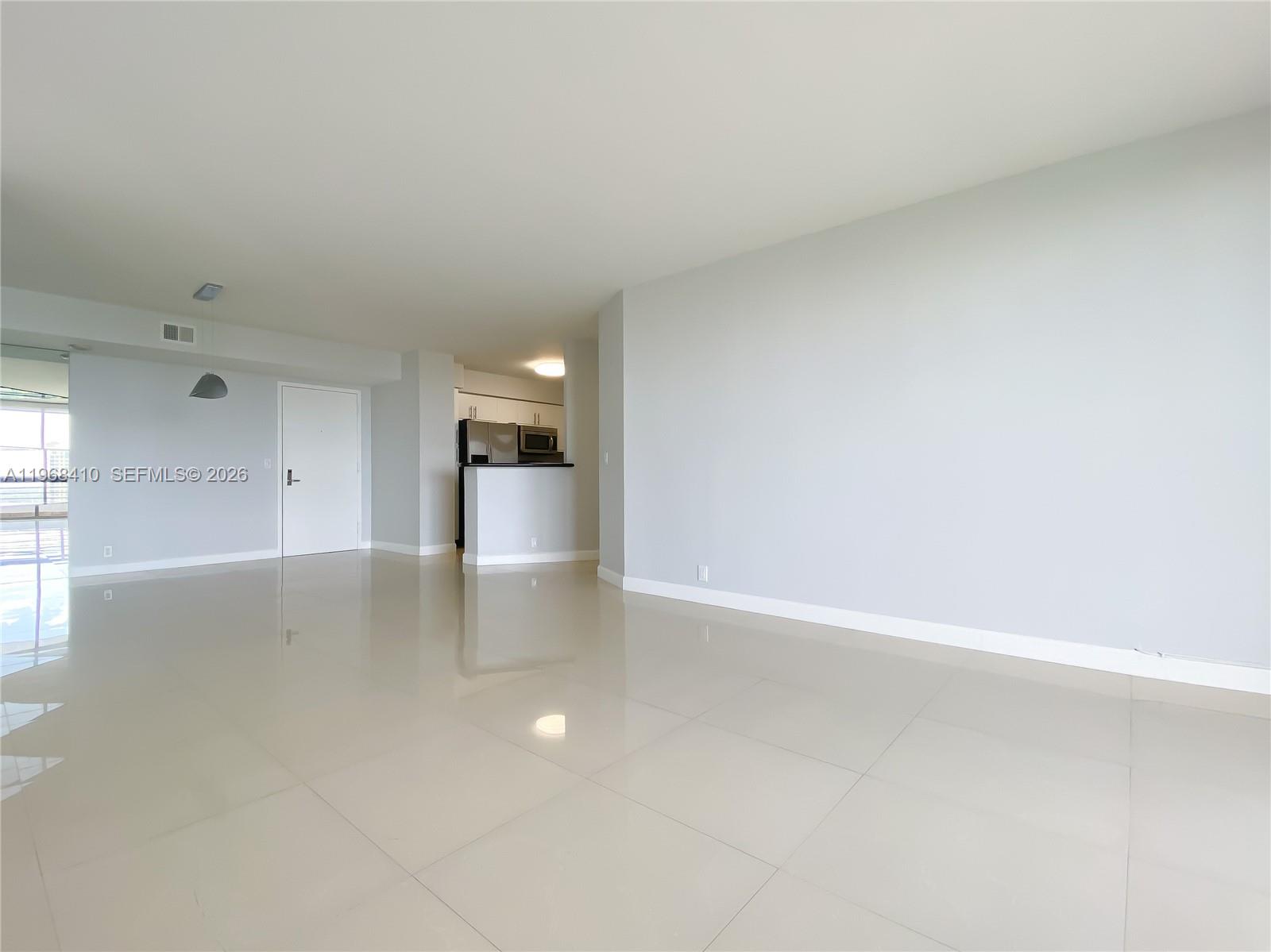 3400 NE 192nd St #LPH7, Aventura FL 33180