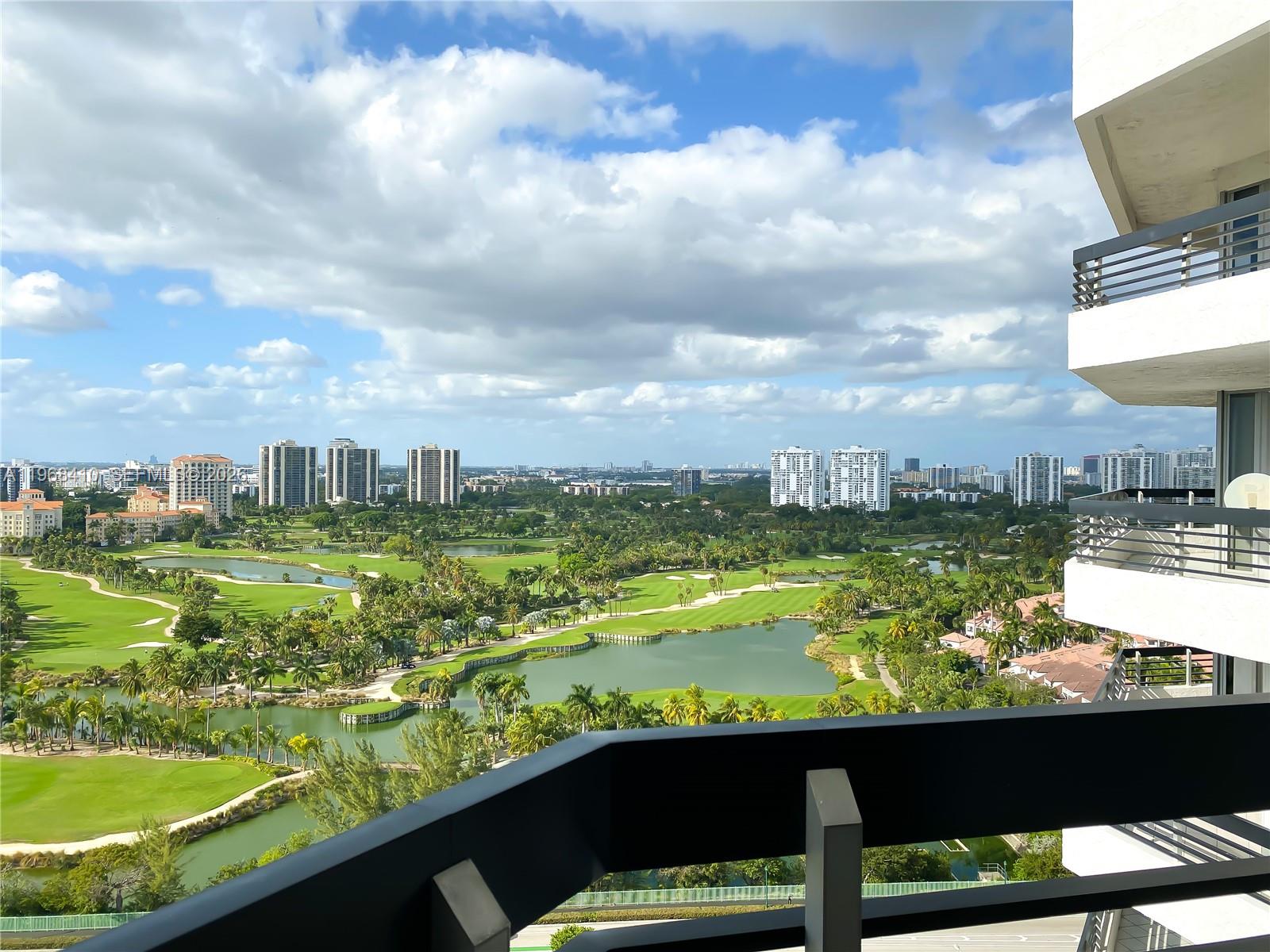 3400 NE 192nd St #LPH7, Aventura FL 33180