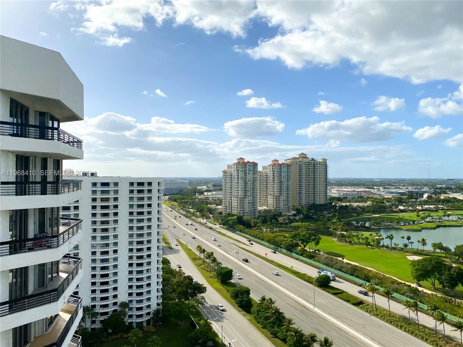 3400 NE 192nd St #LPH7, Aventura FL 33180