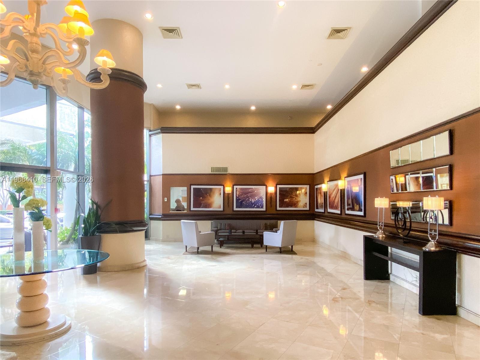 3400 NE 192nd St #LPH7, Aventura FL 33180