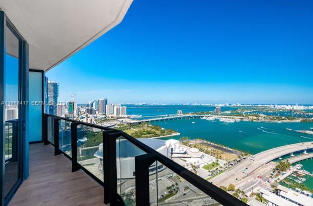 398 NE 5th St #3511, Miami FL 33132