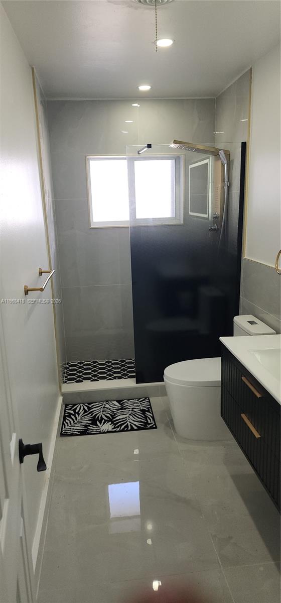 2915 NW 183rd St, Miami Gardens FL 33056