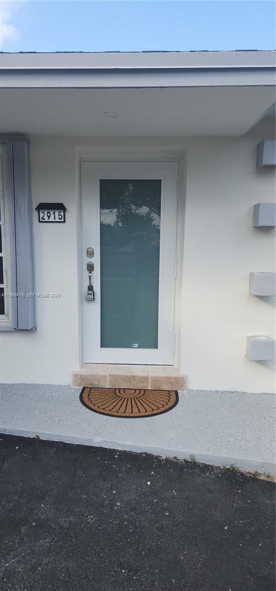 2915 NW 183rd St, Miami Gardens FL 33056