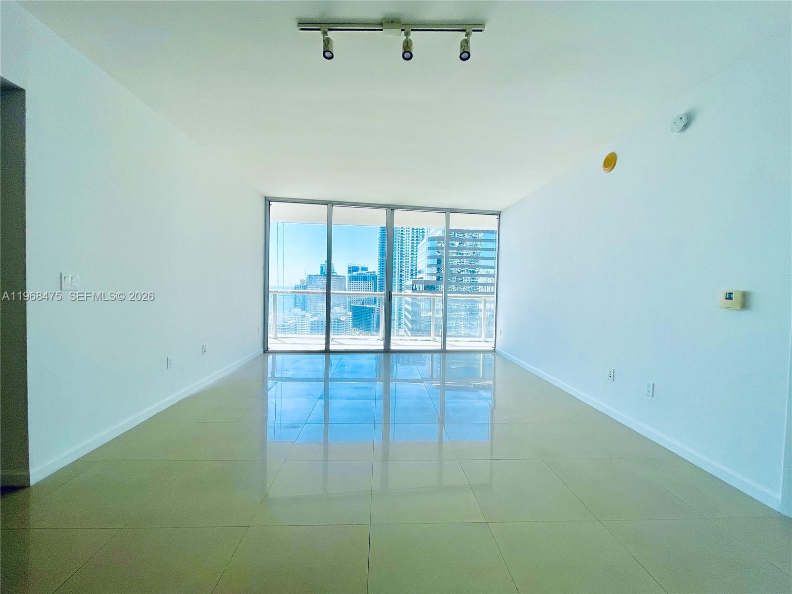 495 BRICKELL AV #3011, Miami FL 33131