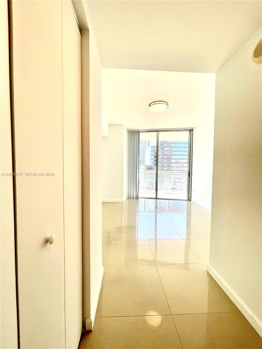 495 BRICKELL AV #3011, Miami FL 33131