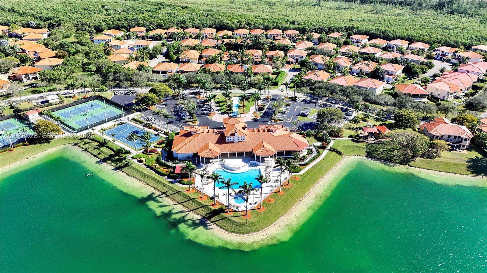 7823 SW 195th Ter, Cutler Bay FL 33157
