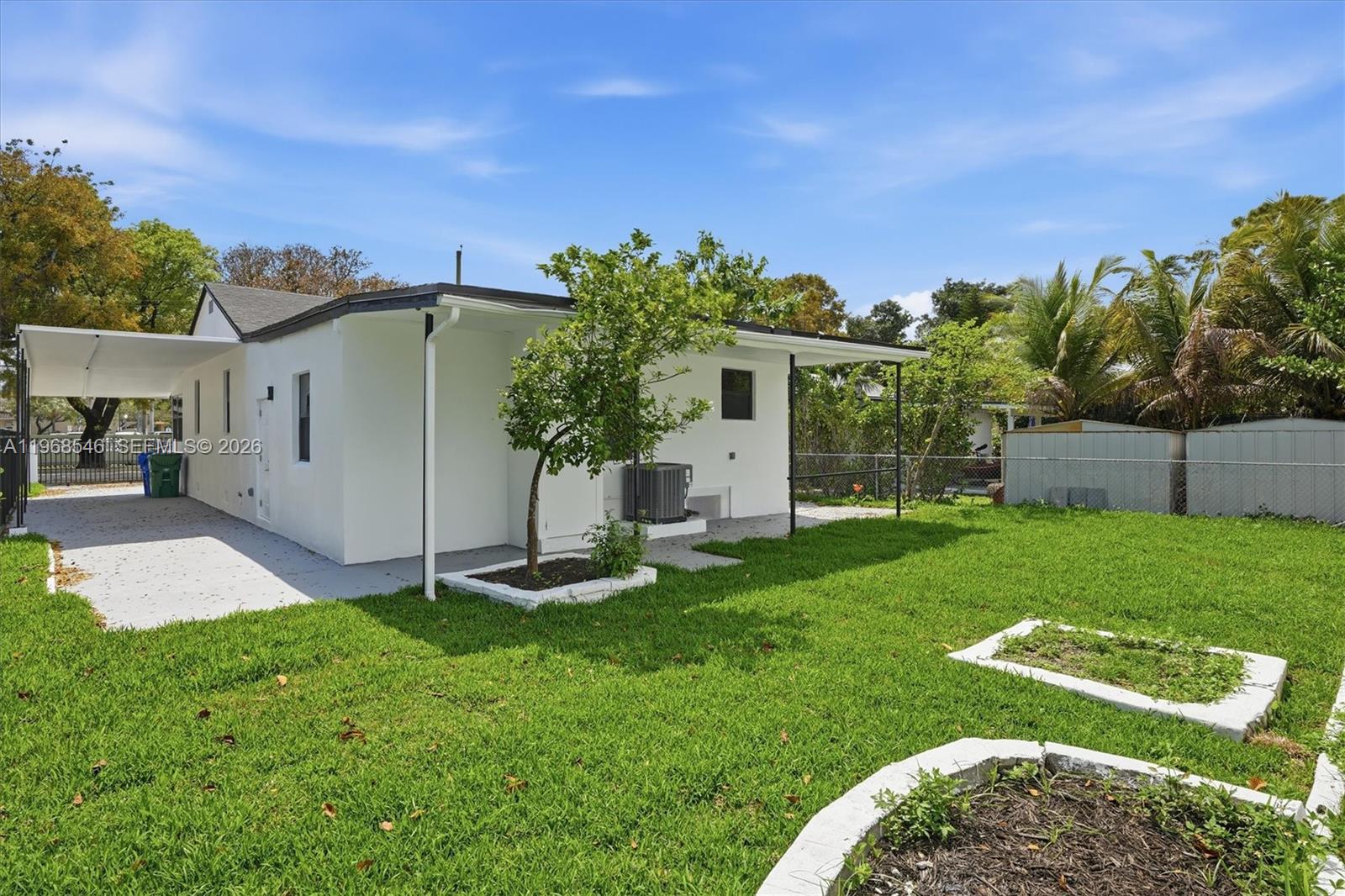 4237 SW 7th St, Miami FL 33134
