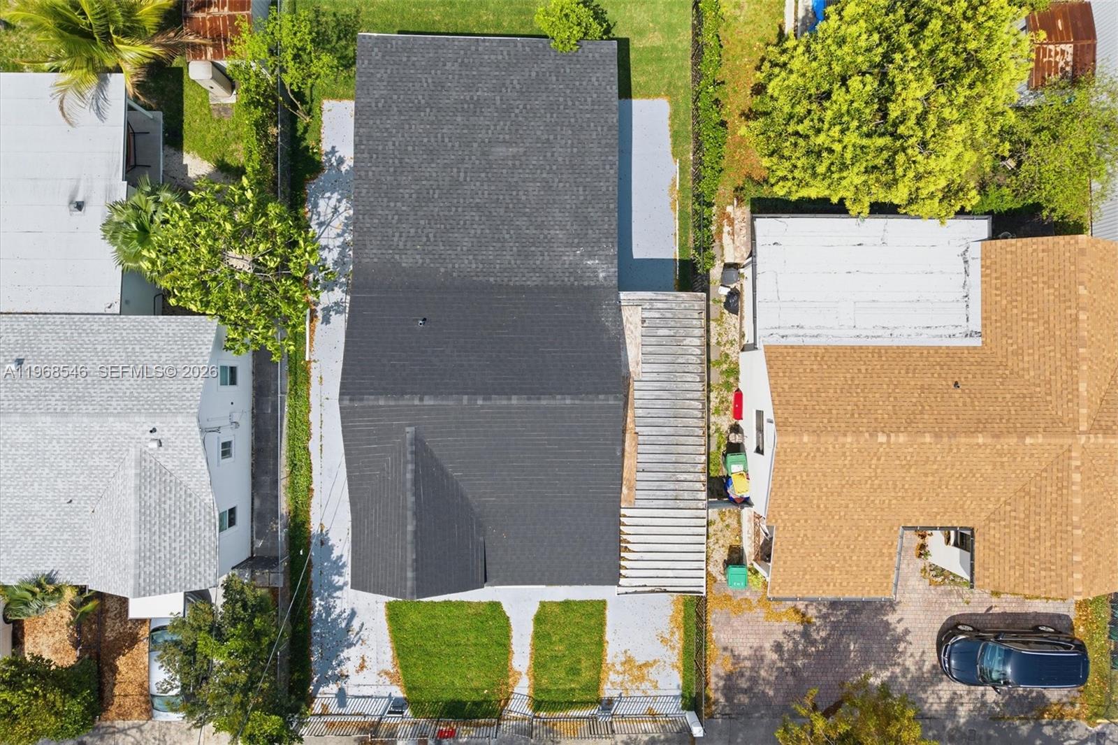 4237 SW 7th St, Miami FL 33134