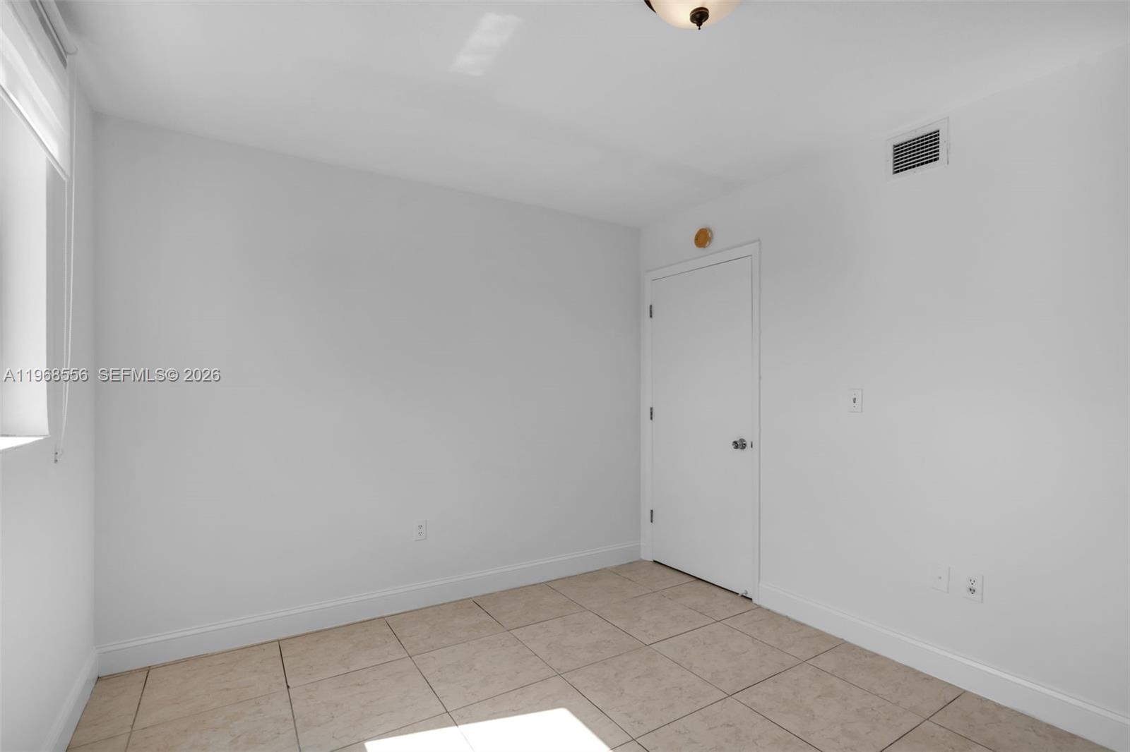 1475 SW 8th St #610, Miami FL 33135
