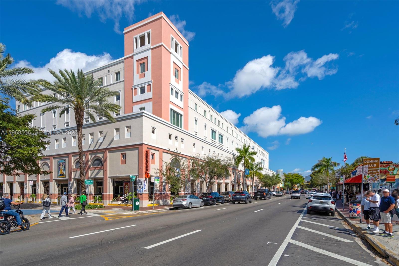 1475 SW 8th St #610, Miami FL 33135