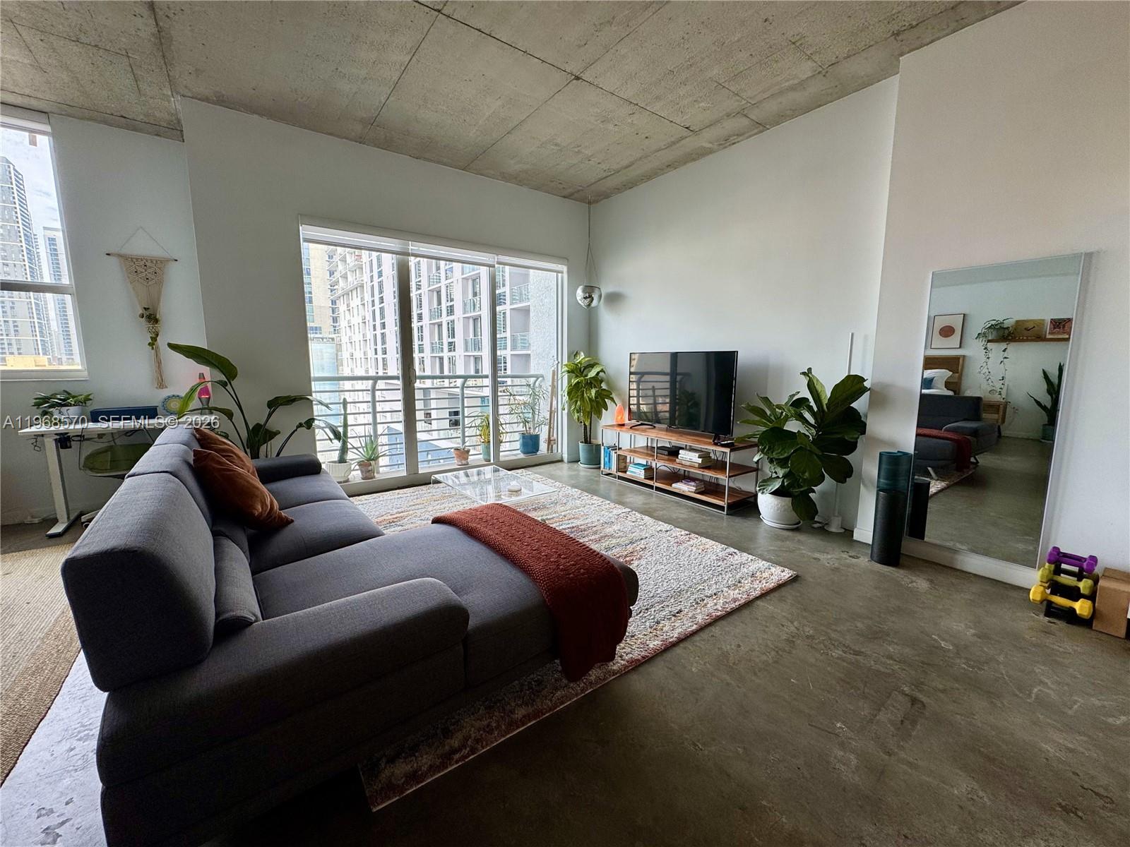 133 NE 2nd Ave #1507, Miami FL 33132