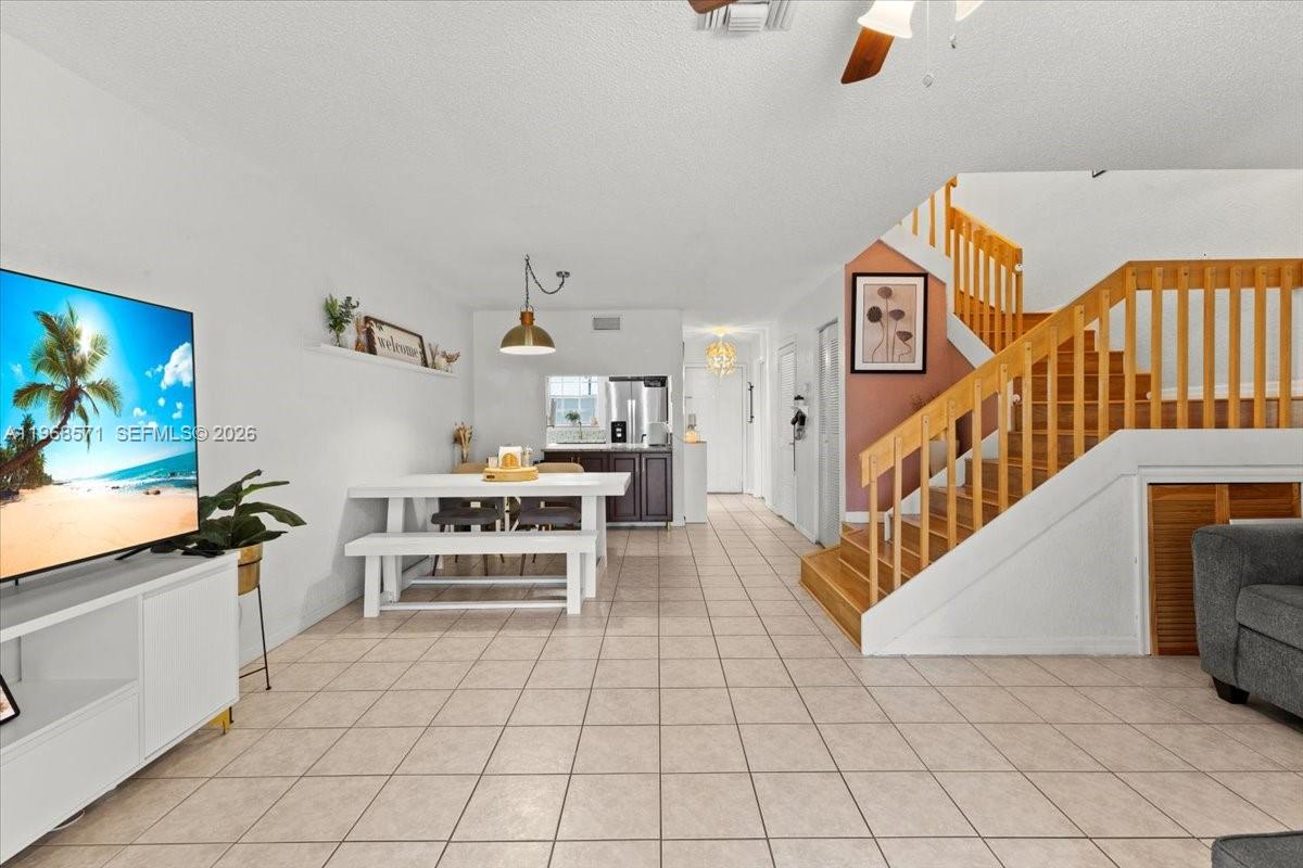 307 Waterside Dr, Hypoluxo FL 33462