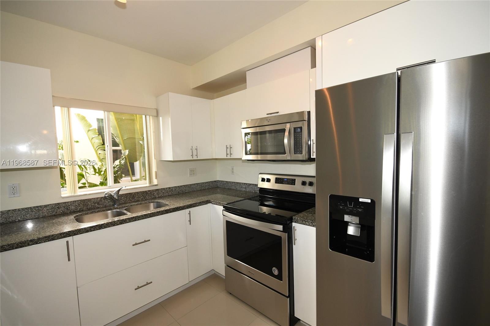 2780 SW 33 AVE, Miami FL 33133