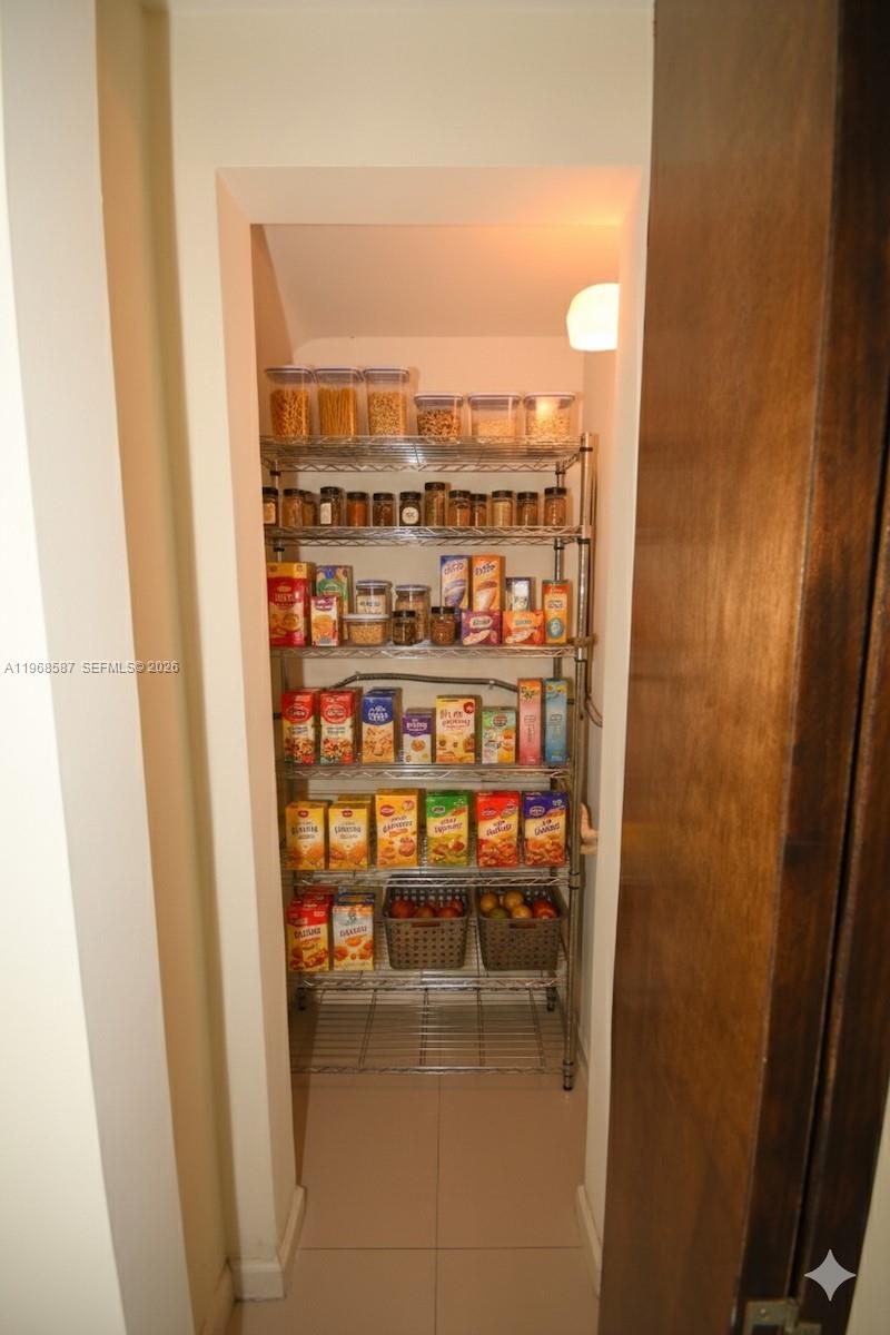 2780 SW 33 AVE, Miami FL 33133